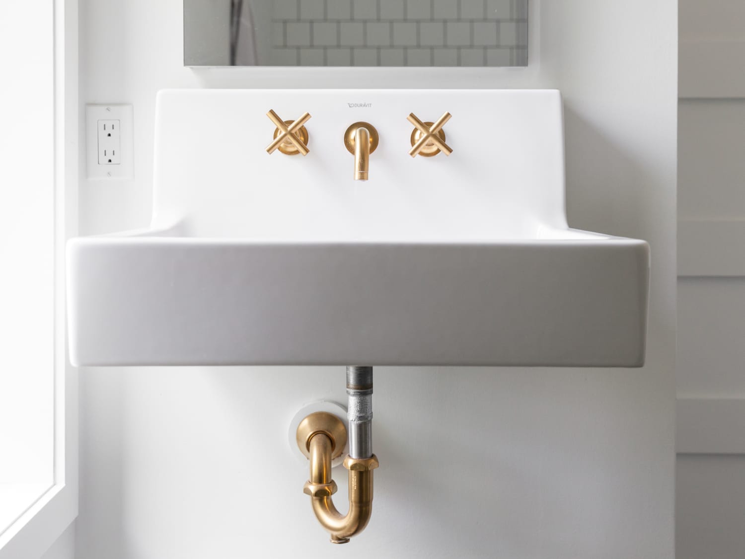 Tiny Flies In Bathroom Sink – Rispa